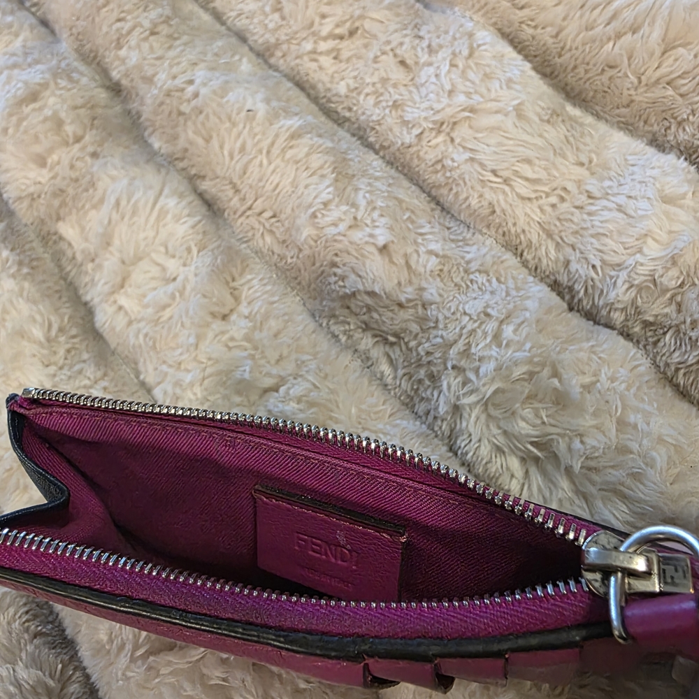 Authentic Vintage Fendi Roma Leather Zip Wallet Card Case - Navy with Pink Trim - Picture 6 of 6